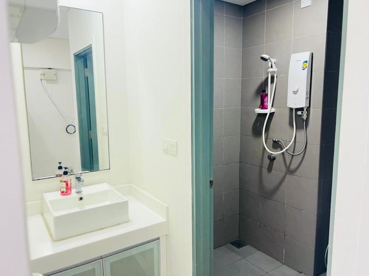 Mercu Summer Suites Kuala Lumpur Bukit Bintang By Classy Zewnętrze zdjęcie